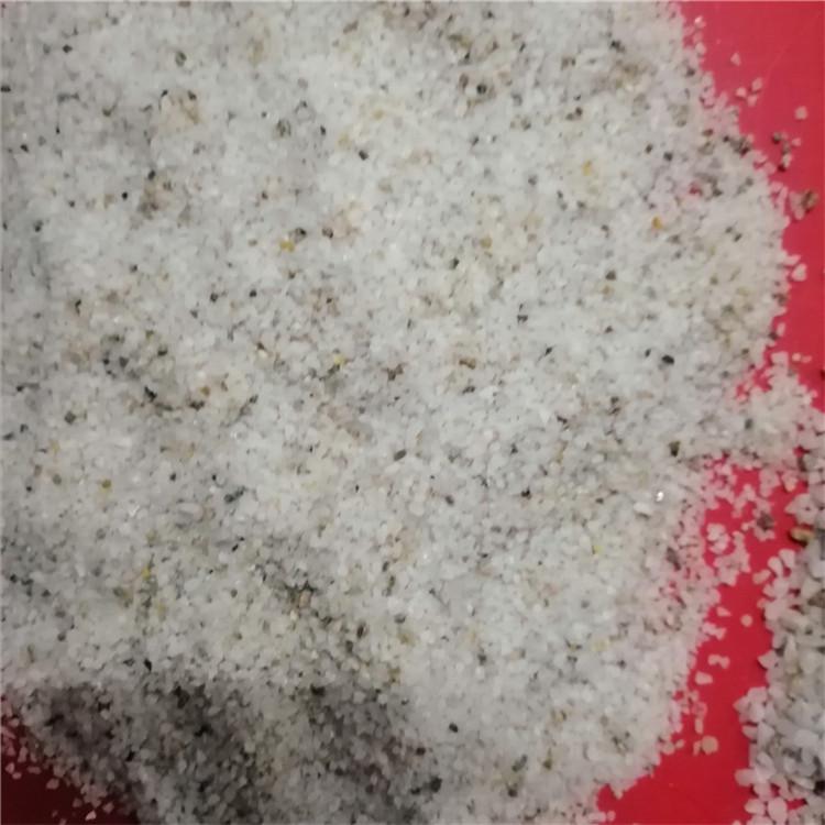 不同品质石英砂量大价优，可满足不同用户的使用需求。